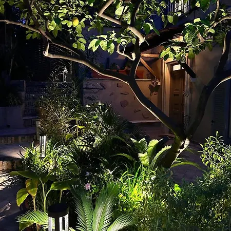 Holiday home Isola Roger - Con Giardino A Rome